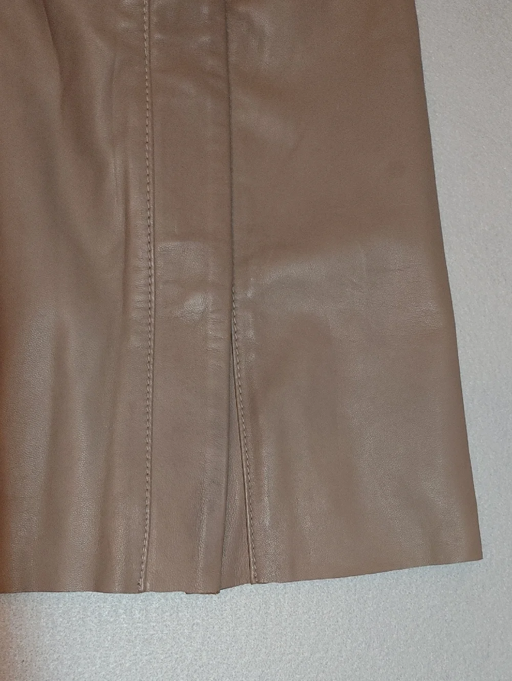 Iris & Ink Taupe Lamb Leather A-Line Skirt Size 6 - Picture 12 of 16